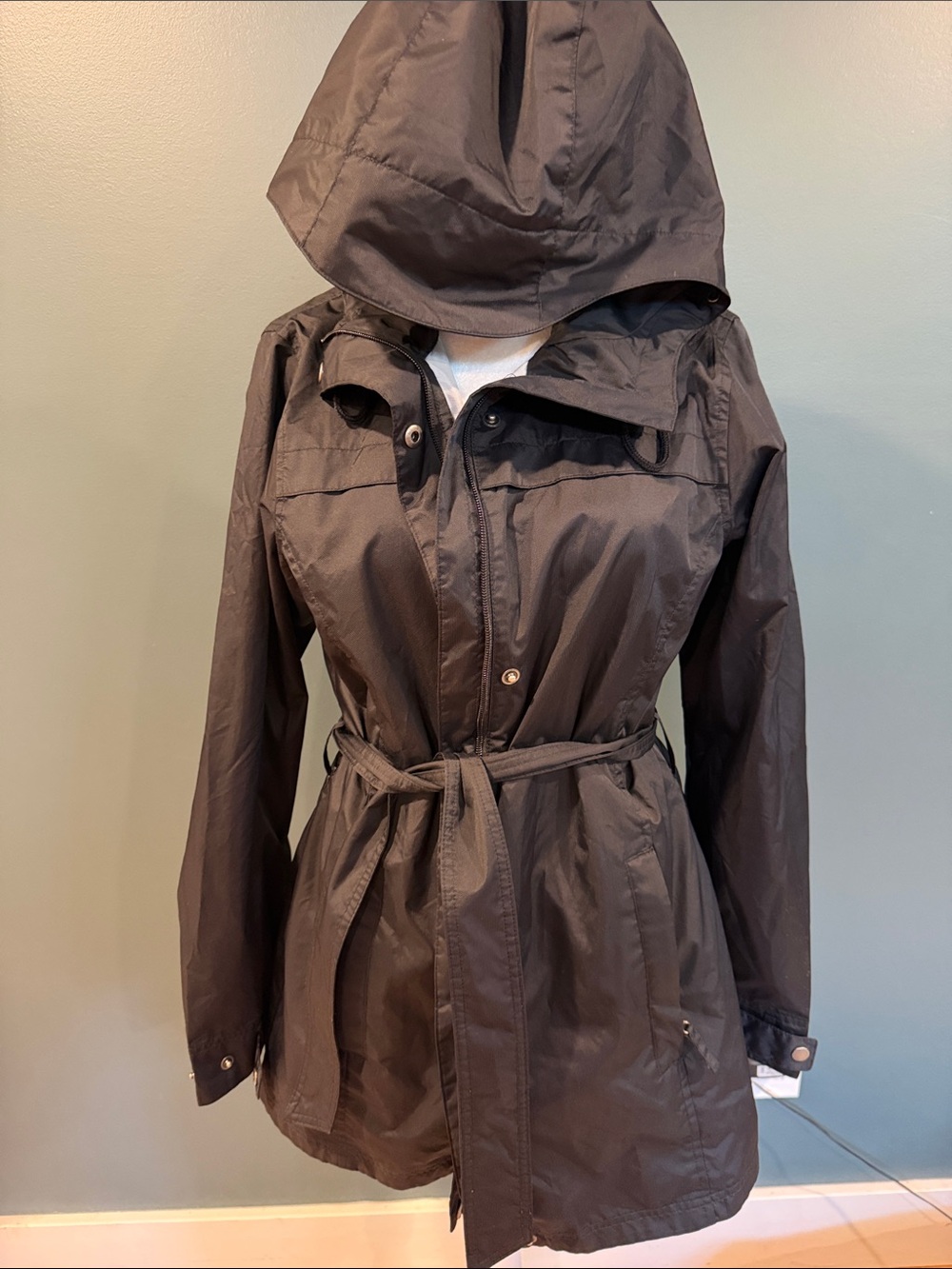 Columbia Hooded Raincoat